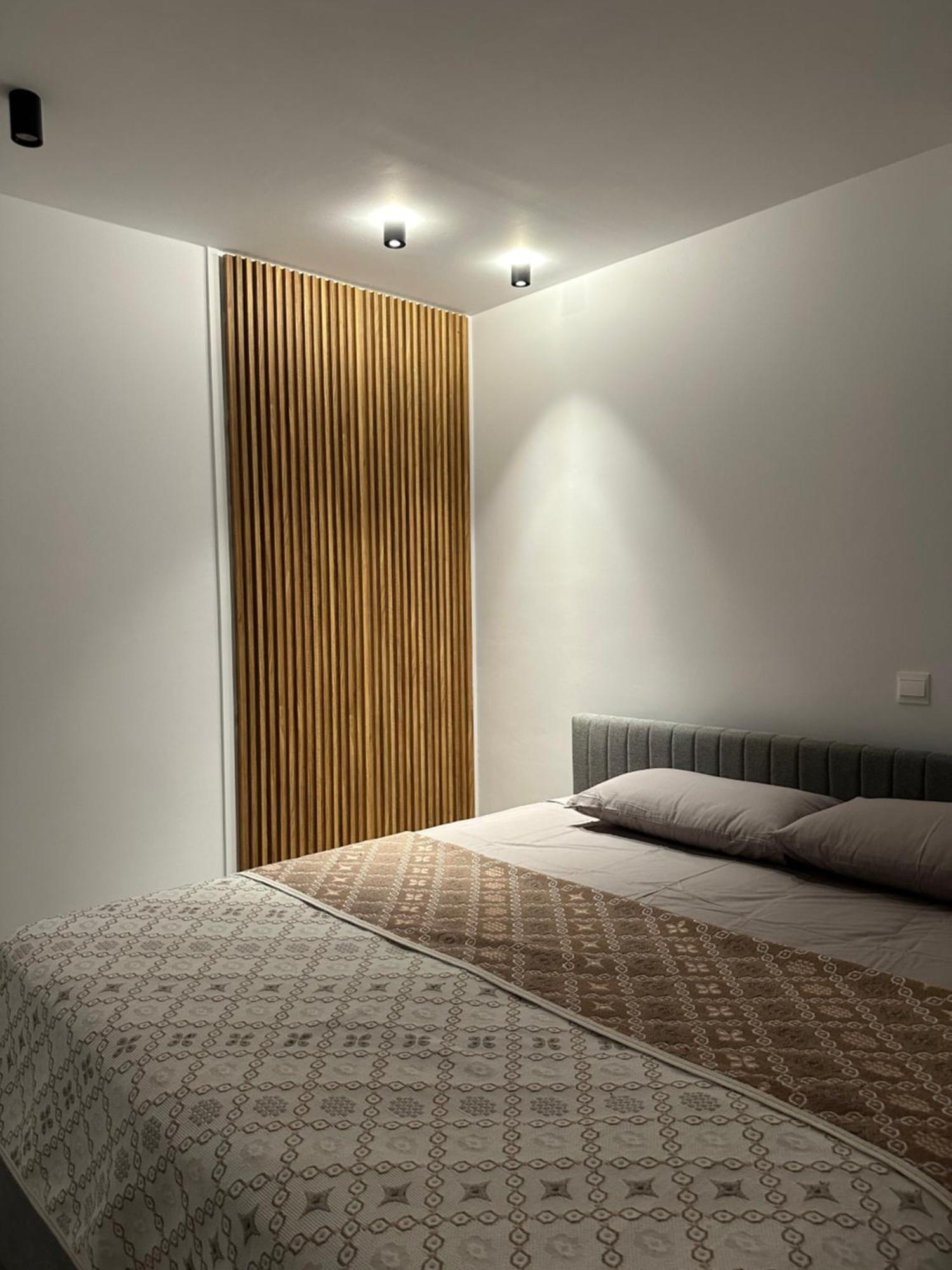 Royal Sunset Studios & Apartments Limassol Exterior foto