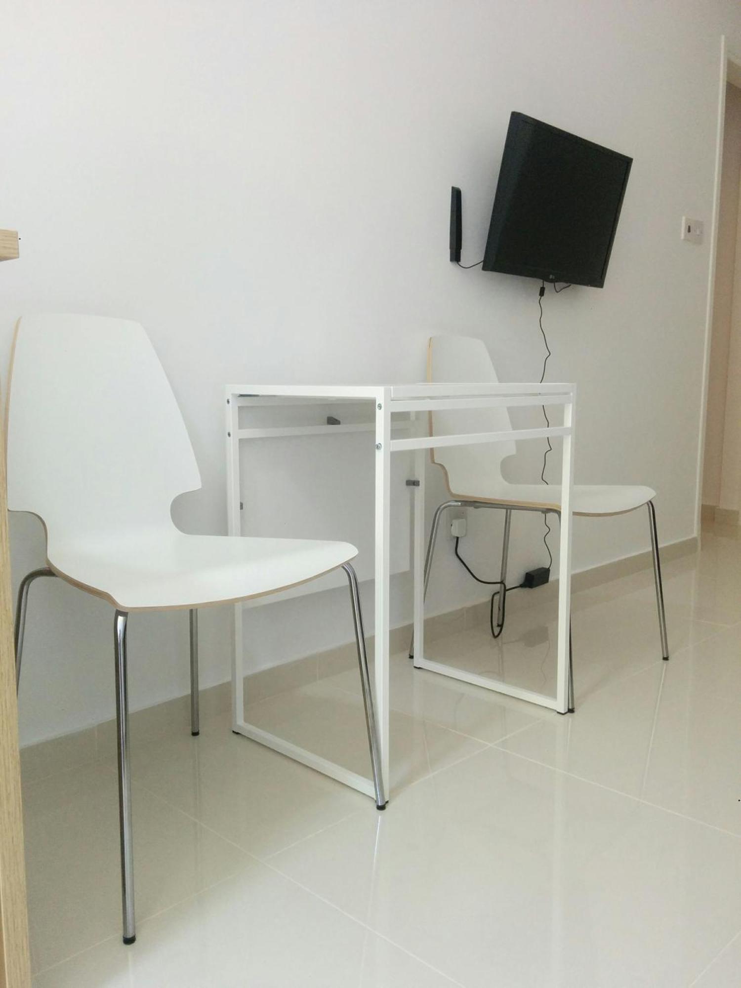 Royal Sunset Studios & Apartments Limassol Exterior foto